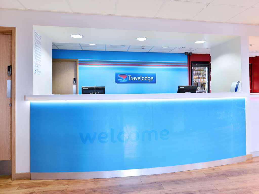Travelodge London Finchley İç mekan fotoğraf